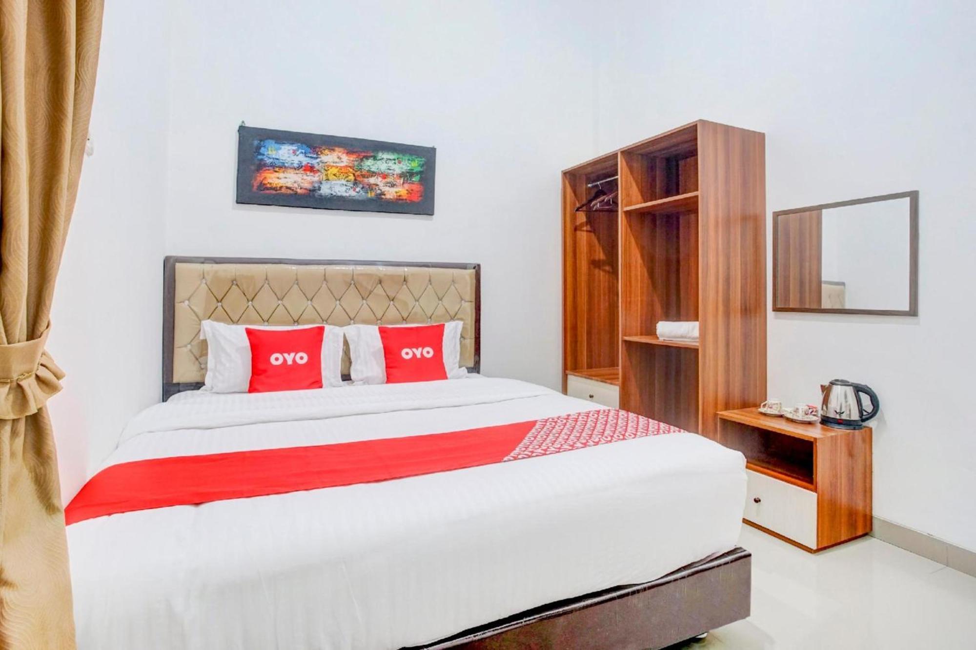 Hotel O Sukarame Near Imanuel Hospital Way Halim Formerly Hotel Griya Bawean Bandar Lampung Exterior photo